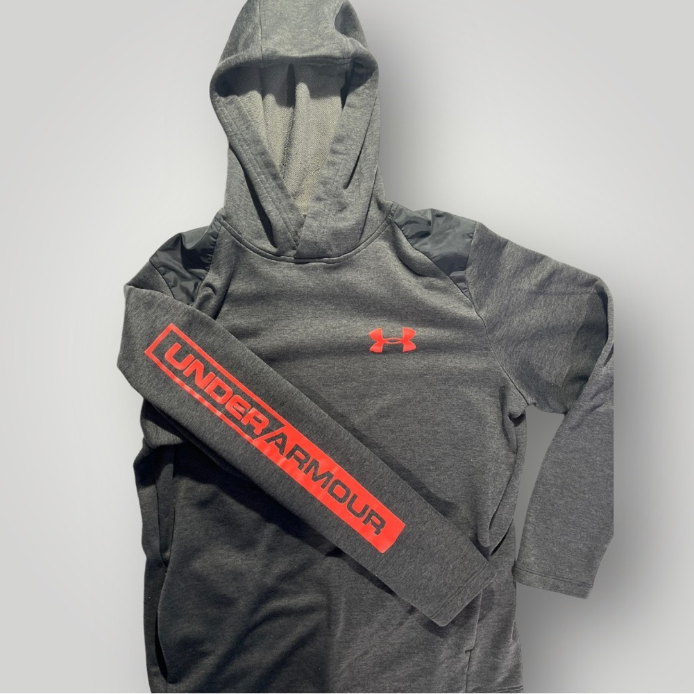 Under Armour Lightweight Black Hoodie - Picture 3 of 9